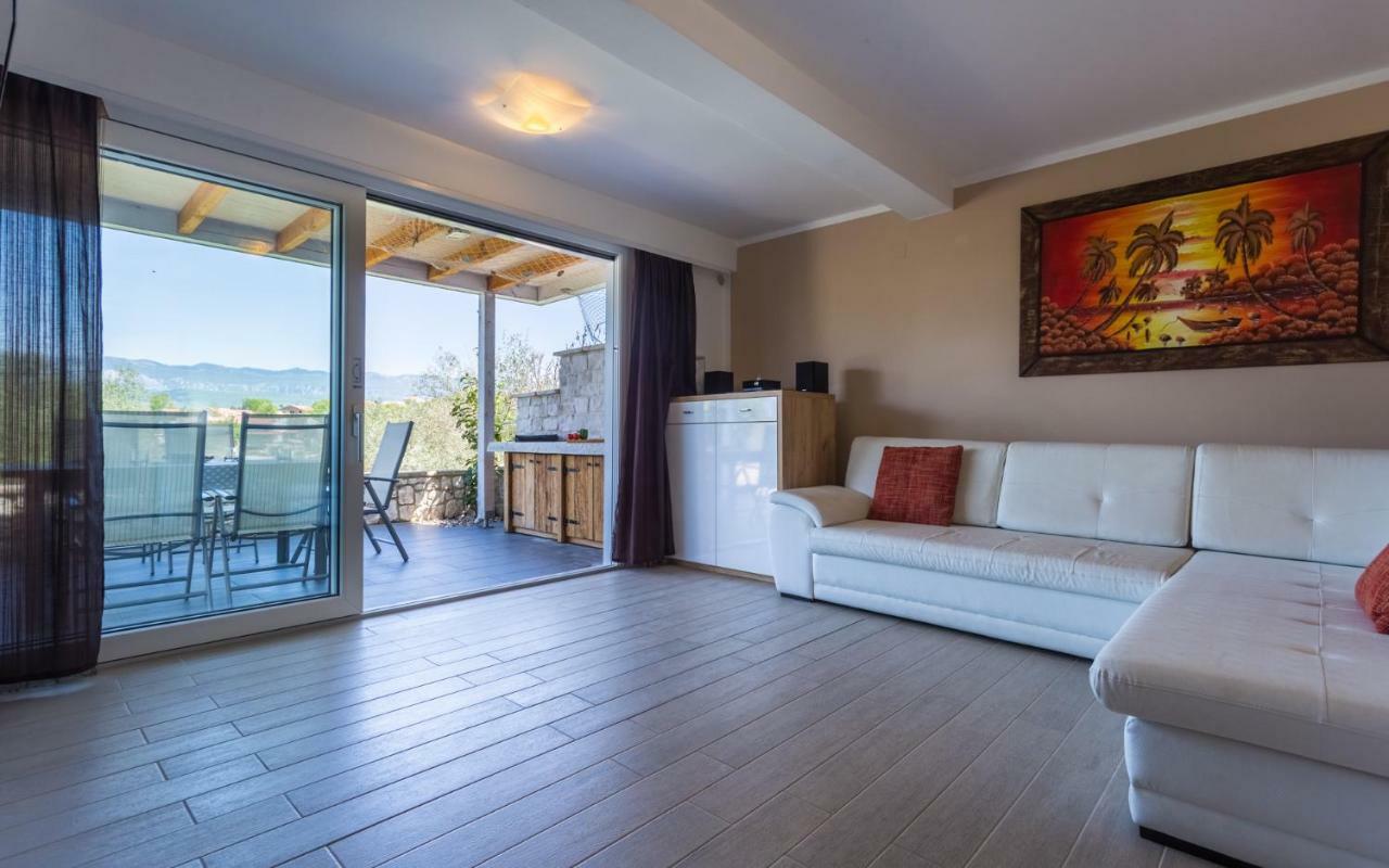 Apartment Trava Klimno Luaran gambar